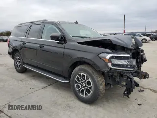 2023 Ford Expedition Max XLT z VIN 1FMJK1H86PEA16436, wystawiony jako Copart lot #45181085 z przebiegiem 14 551 mil mil oraz Czysty tytuł • Clean title. Historia ofert i sprzedaży dostępna na DreamBid. Obrazek 4.