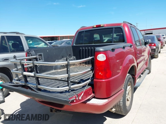2005 Ford Explorer Sport Trac XLS с VIN 1FMZU67K05UA70874, выставлен на аукционе IAAI как лот 42827748 с пробегом Не указан миль и . История ставок и продаж доступна на DreamBid. Изображение 4.