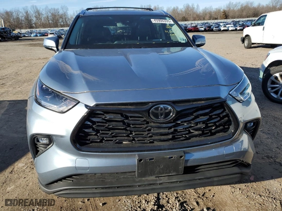 2021 Toyota Highlander XLE with VIN 5TDGZRBH0MS158966, listed as a Copart auction lot 45906335 with 34,191 mi miles and Salvage Title. Bid and sale history available at carsss.com. Image 5.