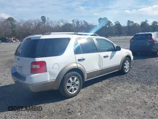 2006 Ford Freestyle SE with VIN 1FMZK01176GA34876, listed as a IAAI auction lot 41475167 with 203,673 mi miles. Bid and sale history available at carsss.com. Image 4.