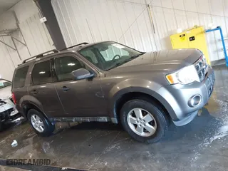 2010 Ford Escape XLT with VIN 1FMCU0D75AKA12803, listed as a IAAI auction lot 41339117 with 175,580 mi miles. Bid and sale history available at carsss.com. Image 13.