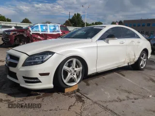 2014 Mercedes-Benz CLS 550 with VIN WDDLJ9BBXEA112101, listed as a Copart auction lot 60842525 with 104,853 mi miles and Salvage title. Bid and sale history available at DreamBid. Image 1.
