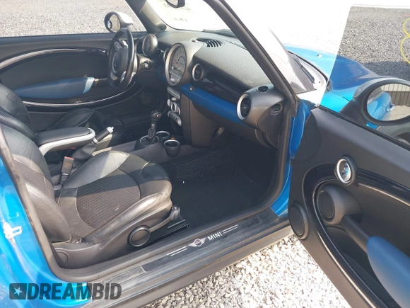 2008 MINI Hardtop S with VIN WMWMF73508TV34249, listed as a IAAI auction lot 42416593 with 162,176 mi miles and . Bid and sale history available at DreamBid. Image 5.
