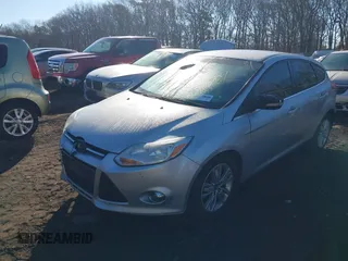 2012 Ford Focus SEL with VIN 1FAHP3M28CL162768, listed as a IAAI auction lot 41682973 with 999,999 mi miles. Bid and sale history available at carsss.com. Image 2.