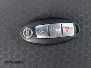 2013 Nissan Juke SL z VIN JN8AF5MV0DT214386, wystawiony jako IAAI lot #42521301 z przebiegiem 145 893 mil mil oraz . Historia ofert i sprzedaży dostępna na DreamBid. Obrazek 11.