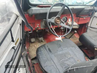 1985 Jeep CJ with VIN 1JCUM87A3FT128676, listed as a Copart auction lot 45146995 with 32,274 mi miles and Clean Title. Bid and sale history available at carsss.com. Image 8.