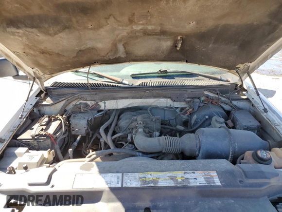 2001 Ford F-150 XL z VIN 1FTZF17231NA07581, wystawiony jako Copart lot #50421255 z przebiegiem 316 753 mil mil oraz Szkoda całkowita • Salvage title. Historia ofert i sprzedaży dostępna na DreamBid. Obrazek 11.