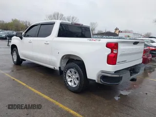 2021 Chevrolet Silverado 1500 LT with VIN 3GCUYDED4MG312692, listed as a IAAI auction lot 41922874 with 141,479 mi miles. Bid and sale history available at carsss.com. Image 3.