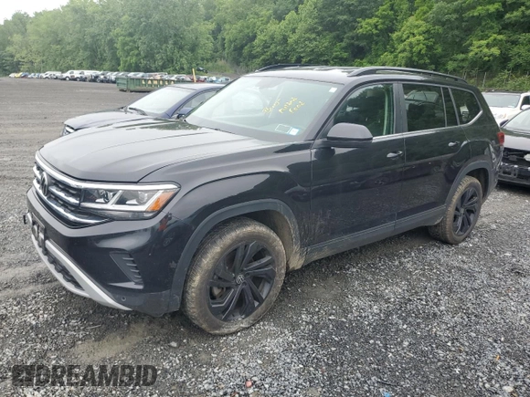 2022 Volkswagen Atlas SE with VIN 1V2HR2CA1NC526036, listed as a Copart auction lot 60133505 with 52,365 mi miles and Salvage title. Bid and sale history available at DreamBid. Image 1.