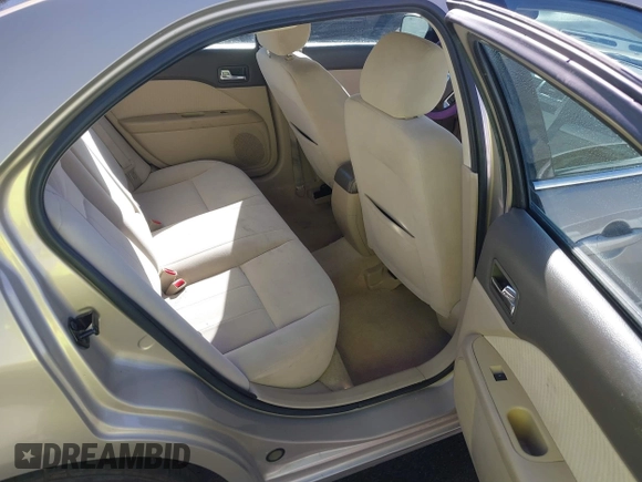 2006 Mercury Milan with VIN 3MEFM07196R631124, listed as a IAAI auction lot 41896762 with 132,581 mi miles and . Bid and sale history available at DreamBid. Image 8.