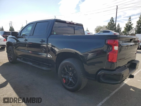 2022 Chevrolet Silverado 1500 RST with VIN 1GCPWDED5NZ142606, listed as a Copart auction lot 79077014 with 26,769 mi miles and Salvage Title. Bid and sale history available at carsss.com. Image 2.