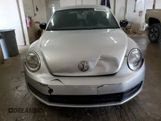 2014 Volkswagen Beetle Entry с VIN 3VWF17AT3EM646370, выставлен на аукционе Copart как лот 53564345 с пробегом 100 092 миль миль и Списание • Salvage title. История ставок и продаж доступна на DreamBid. Изображение 5.