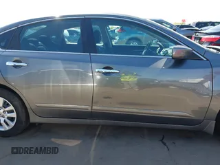2016 Nissan Altima 2.5 S with VIN 1N4AL3AP0GN389704, listed as a IAAI auction lot 41980365 with 135,682 mi miles. Bid and sale history available at carsss.com. Image 13.