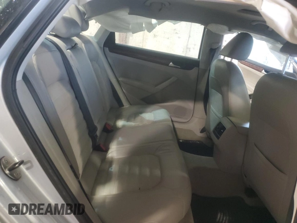 2013 Volkswagen Passat SEL Premium with VIN 1VWCH7A30DC128960, listed as a Copart auction lot 81139334 with 222,492 mi miles and Salvage Title. Bid and sale history available at carsss.com. Image 10.