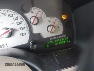 2005 Mercury Mountaineer Convenience z VIN 4M2DU86K15ZJ26605, wystawiony jako IAAI lot #41831527 z przebiegiem 211 080 mil mil oraz . Historia ofert i sprzedaży dostępna na DreamBid. Obrazek 7.