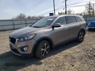 2016 Kia Sorento EX with VIN 5XYPHDA55GG004297, listed as a Copart auction lot 48830225 with 51,887 mi miles and Salvage Title. Bid and sale history available at carsss.com. Image 1.