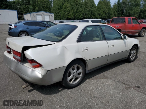 2000 Lexus ES 300 with VIN JT8BF28G6Y5099537, listed as a Copart auction lot 61873595 with 167,090 mi miles and Salvage title. Bid and sale history available at DreamBid. Image 3.