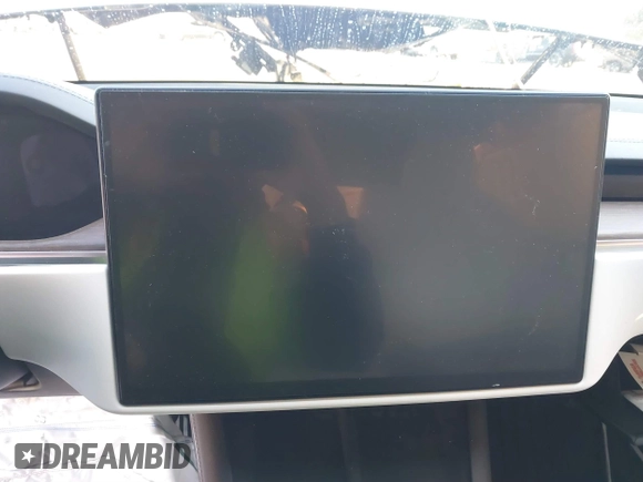 2022 Tesla Model S with VIN 5YJSA1E50NF462647, listed as a IAAI auction lot 41354668 with Not Provided miles and . Bid and sale history available at DreamBid. Image 7.