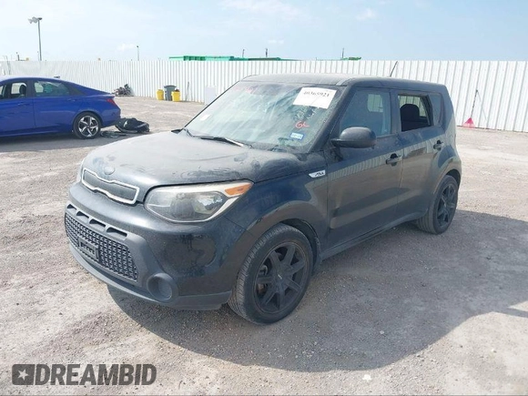2015 Kia Soul with VIN KNDJN2A2XF7788710, listed as a IAAI auction lot 41142953 with 1 mi miles. Bid and sale history available at carsss.com. Image 2.