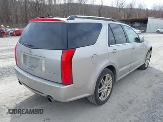 2007 Cadillac SRX with VIN 1GYEE63A270170881, listed as a IAAI auction lot 41659957 with 183,389 mi miles. Bid and sale history available at carsss.com. Image 4.