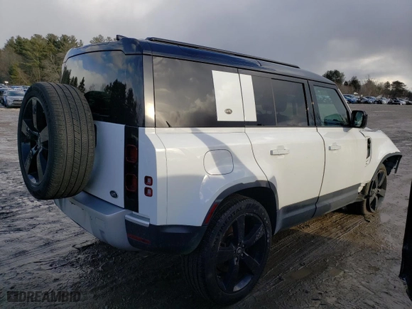 2020 Land Rover Defender HSE with VIN SALE97EU2L2017688, listed as a Copart auction lot 42113915 with 29,220 mi miles and Salvage Title. Bid and sale history available at carsss.com. Image 3.