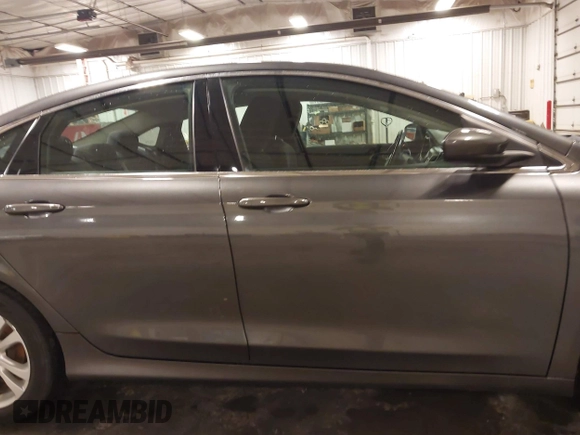 2015 Chrysler 200 Limited with VIN 1C3CCCAB0FN607876, listed as a IAAI auction lot 41882675 with 136,146 mi miles. Bid and sale history available at carsss.com. Image 13.