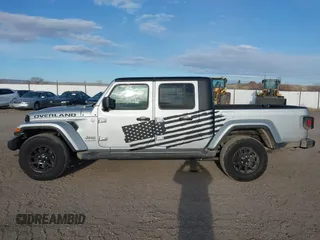 2023 Jeep Gladiator Overland с VIN 1C6HJTFG0PL569940, выставлен на аукционе IAAI как лот 41772170 с пробегом 28 948 миль миль и . История ставок и продаж доступна на DreamBid. Изображение 14.