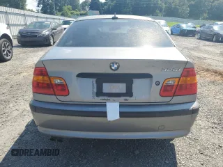 2005 BMW 3 Series 325i with VIN WBAET37445NJ84826, listed as a Copart auction lot 66812854 with 173,675 mi miles and Clean Title. Bid and sale history available at carsss.com. Image 6.