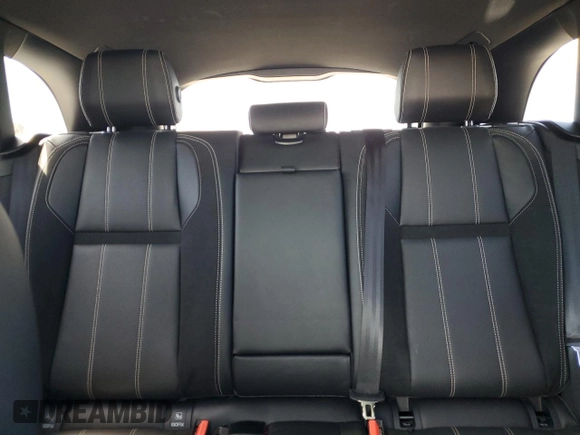 2019 Land Rover Range Rover Velar R-Dynamic SE with VIN SALYL2EX9KA213689, listed as a Copart auction lot 68856233 with 40,142 mi miles. Bid and sale history available at carsss.com. Image 10.