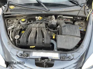 2003 Chrysler PT Cruiser z VIN 3C4FY48B33T502329, wystawiony jako Copart lot #45404745 z przebiegiem 108 589 mil mil oraz Szkoda całkowita • Salvage title. Historia ofert i sprzedaży dostępna na DreamBid. Obrazek 12.