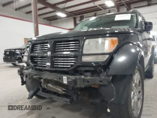 2010 Dodge Nitro Heat z VIN 1D4PT4GK4AW173980, wystawiony jako IAAI lot #41842870 z przebiegiem 165 087 mil mil oraz . Historia ofert i sprzedaży dostępna na DreamBid. Obrazek 6.