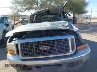 2000 Ford Excursion XLT с VIN 1FMSU41F6YED19436, выставлен на аукционе IAAI как лот 41787604 с пробегом 257 251 миль миль и . История ставок и продаж доступна на DreamBid. Изображение 12.