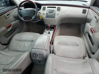 2007 Hyundai Azera SE with VIN KMHFC46F87A154007, listed as a Copart auction lot 63928394 with 166,339 mi miles and Salvage Title. Bid and sale history available at carsss.com. Image 8.