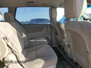 2005 Toyota Sienna LE with VIN 5TDBA23C25S030774, listed as a Copart auction lot 80359744 with 518,172 mi miles and Clean Title. Bid and sale history available at carsss.com. Image 11.