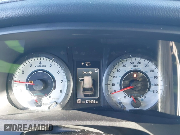 2016 Toyota Sienna SE с VIN 5TDXK3DC8GS716764, выставлен на аукционе IAAI как лот 41278353 с пробегом 174 495 миль миль и . История ставок и продаж доступна на DreamBid. Изображение 7.