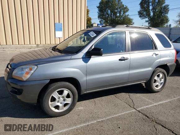 2006 Kia Sportage LX z VIN KNDJF724467197542, wystawiony jako Copart lot #75233464 z przebiegiem 204 570 mil mil oraz Czysty tytuł • Clean title. Historia ofert i sprzedaży dostępna na DreamBid. Obrazek 1.