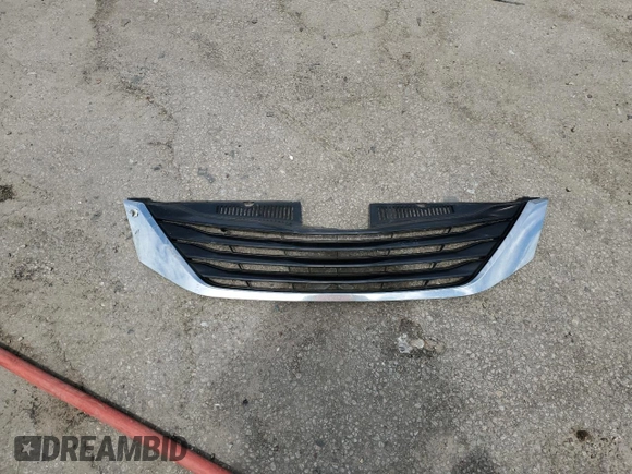 2012 Toyota Sienna LE AAS with VIN 5TDKK3DC7CS212274, listed as a Copart auction lot 70333984 with 0 mi miles and Salvage Title. Bid and sale history available at carsss.com. Image 13.