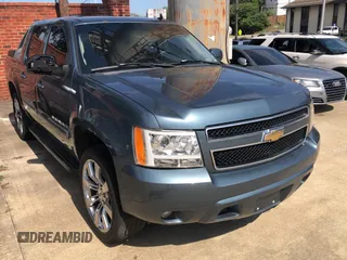 2008 Chevrolet Avalanche LTZ with VIN 3GNFK12368G179855, listed as a Copart auction lot 74753294 with 236,884 mi miles and Clean Title. Bid and sale history available at carsss.com. Image 1.