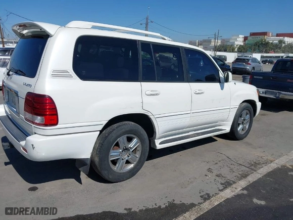 2007 Lexus LX 470 with VIN JTJHT00W074029108, listed as a IAAI auction lot 41652956 with 240,521 mi miles. Bid and sale history available at carsss.com. Image 4.