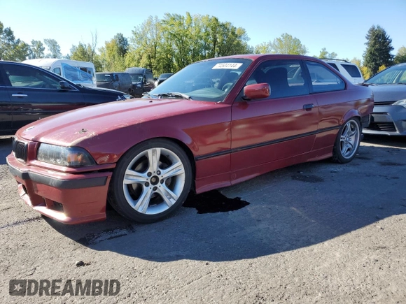 1993 BMW 3 Series z VIN WBABF3319PEF40084, wystawiony jako Copart lot #74504144 z przebiegiem 146 650 mil mil oraz Szkoda całkowita • Salvage title. Historia ofert i sprzedaży dostępna na DreamBid. Obrazek 1.
