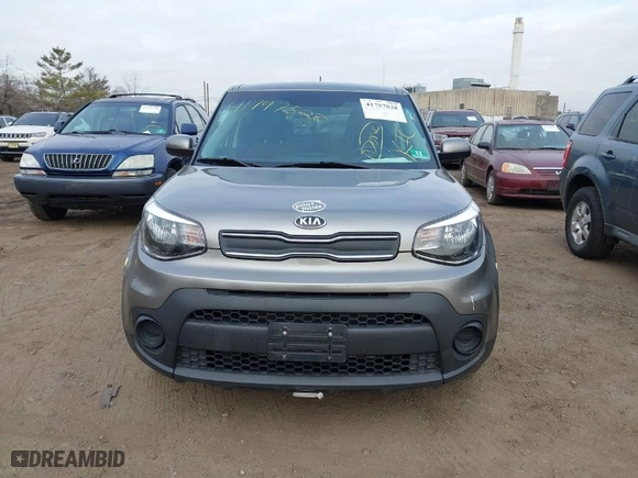 2018 Kia Soul with VIN KNDJN2A21J7571474, listed as a IAAI auction lot 41797828 with NaN miles. Bid and sale history available at carsss.com. Image 12.