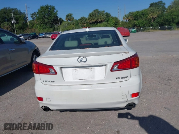 2009 Lexus IS 250 with VIN JTHBK262495093692, listed as a IAAI auction lot 42022209 with 195,379 mi miles. Bid and sale history available at carsss.com. Image 16.