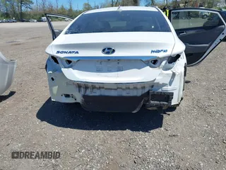 2013 Hyundai Sonata with VIN KMHEC4A46DA094614, listed as a IAAI auction lot 42156478 with 150,931 mi miles and . Bid and sale history available at carsss.com. Image 6.