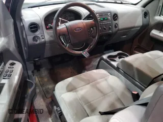 2008 Ford F-150 STX с VIN 1FTRX14W78FB43995, выставлен на аукционе Copart как лот 57146925 с пробегом 152 126 миль миль и На запчасти • Non repairable. История ставок и продаж доступна на DreamBid. Изображение 8.