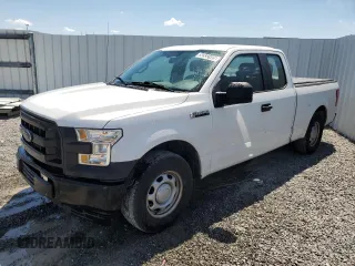 2017 Ford F-150 XL with VIN 1FTEX1C85HFB35704, listed as a Copart auction lot 50932485 with 198,870 mi miles and Clean Title. Bid and sale history available at carsss.com. Image 1.
