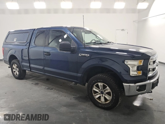 2017 Ford F-150 XL with VIN 1FTEX1E86HFA38914, listed as a Copart auction lot 46402555 with 326,412 mi miles and Clean Title. Bid and sale history available at carsss.com. Image 4.