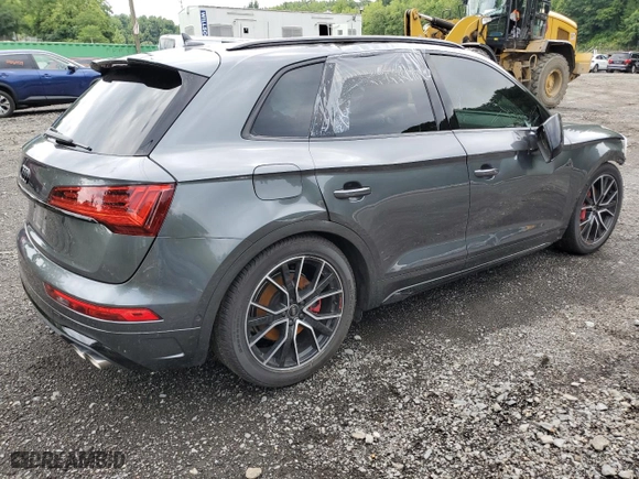 2024 Audi SQ5 Prestige with VIN WA1C4AFY9R2044000, listed as a Copart auction lot 65783364 with 6,373 mi miles and Salvage Title. Bid and sale history available at carsss.com. Image 3.