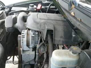 2010 Chevrolet Suburban LT с VIN 1GNUKJE33AR117502, выставлен на аукционе IAAI как лот 43082827 с пробегом 200 098 миль миль и . История ставок и продаж доступна на DreamBid. Изображение 19.