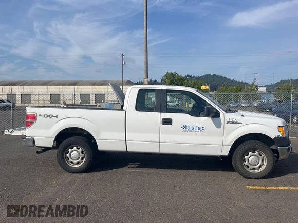 2013 Ford F-150 XL с VIN 1FTFX1EF1DKE89253, выставлен на аукционе IAAI как лот 42575807 с пробегом 211 037 миль миль и . История ставок и продаж доступна на DreamBid. Изображение 25.