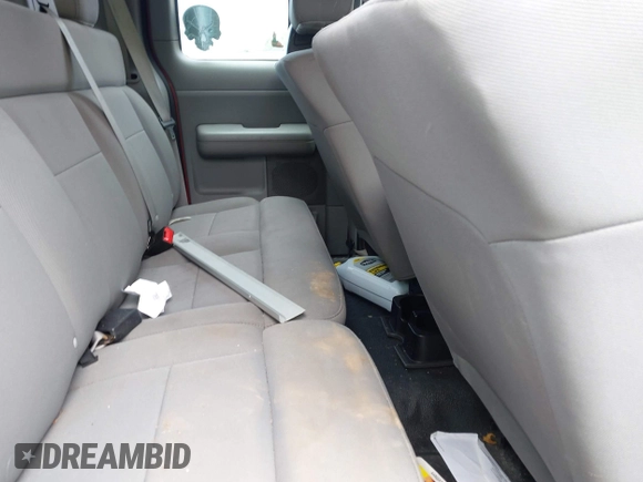 2005 Ford F-150 XL with VIN 1FTVX12565NB81924, listed as a IAAI auction lot 42489855 with 943,574 mi miles and . Bid and sale history available at DreamBid. Image 8.